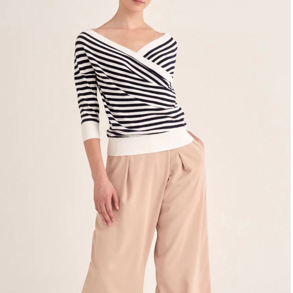 3/4 wrap top- paisie